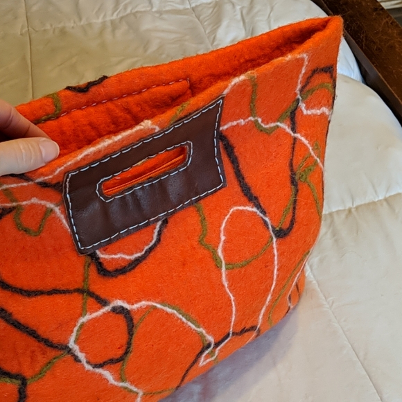 Felted wool purse tote - Picture 2 of 4